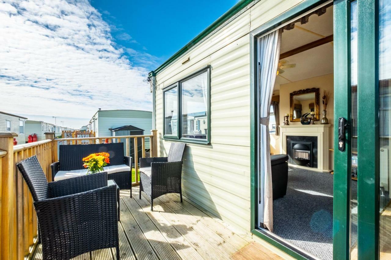 Caravan Beach Holiday Saint Osyth Bagian luar foto